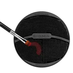 Sigma Beauty Travel Switch Brush Cleaners