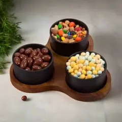 Kalmar Home Solid Acacia Triangular Serving Set with 3 Black Ceramic Dishes