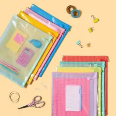 30pk Colored Zip Pouches, Teacher Supplies - up&up&trade;