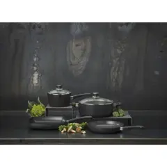 Scanpan Classic Induction 2 Qt. Saucepan with Lid