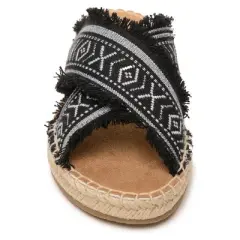 Minnetonka Women's  Pepper Sandals