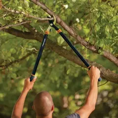 Fiskars 3pc Tree & Shrub Care Set: Rust-Resistant Steel, Lifetime Limited Warranty