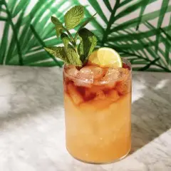 Mr & Mrs Mai Tai Mix, 1L Bottle, 1 Pack &ndash; Premium Cocktail Mixer, Ready to Use