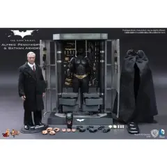 Hot Toys The Dark Knight Rises 1:6 Batman Armory w/ Alfred and Batman Figures