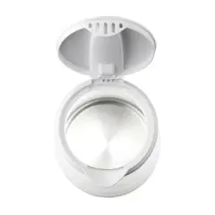 Brentwood Dual Voltage 3.3 Cup Collapsible Travel Kettle in White