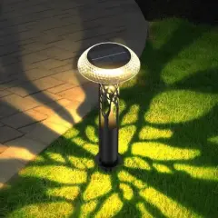 Solar Landscape Lights &ndash; Elegant and Energy-Efficient Outdoor Lighting