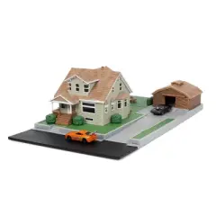 Fast & Furious Nano Hollywood Rides Dom's House Display Diorama with 2 1.65" Scale Vehicles