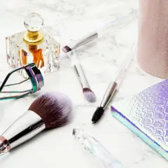 Glamlily 10 Piece Crystal Makeup Brushes Set with Pink Travel Case Holder