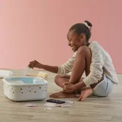 FAO Schwarz Pampered Manicure and Pedicure Spa Beauty Set