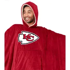 NFL Kansas City Chiefs Team Color Bloncho with Logo Patch and Faux Shearling Inside Throw Blanket