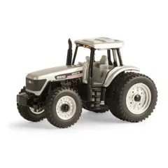 ERTL White 8810 w/ Duals and MFD, ERT16298