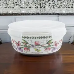 Portmeirion Botanic Garden 6.5-Inch Round Storage Container with Lid - Airtight & Snap-Locking Seal, Microwave, Oven, Dishwasher Safe