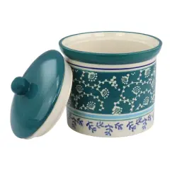 Gibson Home Village Vines 1.2 Quart Stoneware Canister With Airtight Lid in Blue Floral