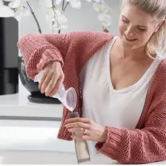 Haakaa Silicone Reusable Milk Storage Bag &ndash; 9 oz/260 ml