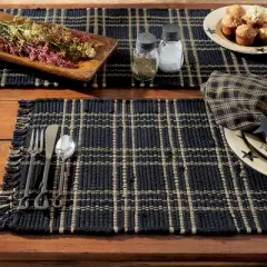 Park Designs Black Sturbridge Chindi Table Runner 13" x 36"