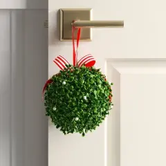Christmas Box Wood Mistletoe - Wondershop&trade;
