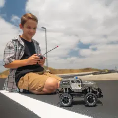 World Tech Toys S.W.A.T. 1:24 RTR Electric Remote Control RC Monster Police Truck