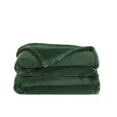 Royal Velvet Full/Queen Lavish Plush Solid Blanket Dark Green: Cozy, Machine Washable, Year-Round Comfort