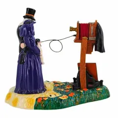 Department 56 Villages 4.25 In A Gravely Haunting-2007 Halloween Figurine , Halloween Decor Halloween Snow Village Photo (1PC)