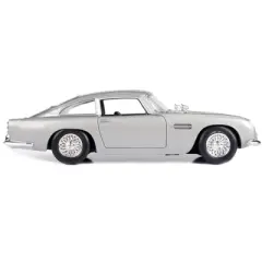 Aston Martin DB5 RHD Silver Metallic James Bond 007 "Goldfinger" (1964) Movie 1/24 Diecast Model Car by Motormax