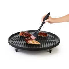 OXO Silicone Basting Brush: Black Cooking & Pastry Tool, Dishwasher-Safe, 10.7" Length, Silicone Bristles