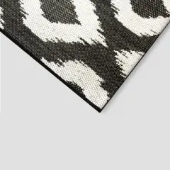 Diamond Ikat Outdoor Rug - Threshold