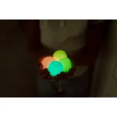 Chuckle & Roar Whoa Dough Glow In The Dark - Air Dry Clay