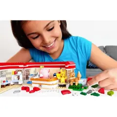 MEGA Pokemon Building Toy Kit, Forest Pok&eacute;mon Center with 4 Action Figures - 648pcs