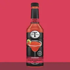 Mr & Mrs T Strawberry Daiquiri, 1L Bottle, 1 Pack &ndash; Premium Cocktail Mixer, Ready to Use