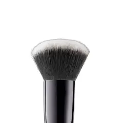 e.l.f. Powder Blurring Brush