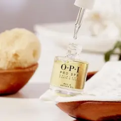 OPI Pro Spa Skincare Hands & Feet Nail & Cuticle Oil (0.95 oz) XXL Size Large | Helps protect, replenish and strengthen cuticles