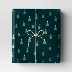 40" 125 sq ft Christmas Roll Wrap Trees on Green - Wondershop&trade;