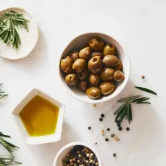 Kosterina Coriander and Pink Peppercorn Pitted Organic Green Olives - 6.7oz