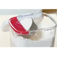 Progressive International Flour Keeper with Built in Leveler, 3.8 Quart Capacity