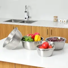 304 Stainless Steel Microporous Colander,2QT Large Capacity with Mixing Bowl For washing vegetables
