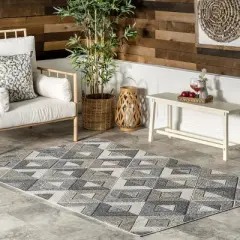 nuLOOM Gale Geometric Indoor/Outdoor Patio Area Rug