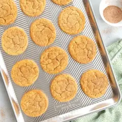 Nordic Ware Prism Half Sheet Pan with Lid