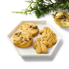 M&S Snowy Night Cookie Tin - 14.28oz