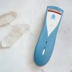 Pursonic Heated Eyelash Curler in Blue