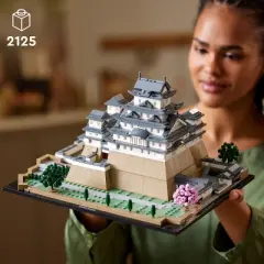 LEGO Architecture Landmarks Collection: Himeji Castle Collectible Model Kit 21060