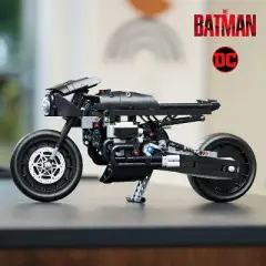LEGO Technic THE BATMAN &ndash; BATCYCLE Motorcycle Model Toy 42155