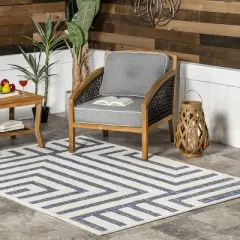 nuLOOM Karia Transitional Diamond Indoor/Outdoor Patio Area Rug