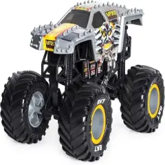 Monster Jam Official Max D Monster Truck, Die-Cast Vehicle 1:24 Scale