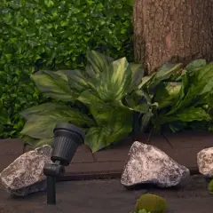 Sterno Home Ribbed Cast T3 20 Watt Aluminum Halogen Spotlight - Black (Pack of 1)