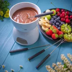 Cilio, Chocolate Fondue, White Porcelain Non-Electric Fondue Set