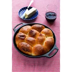 Lodge 2.85qt Cast Iron Baker's Skillet Black: Round Baking Dish, Hand Wash, 2 Quart Capacity, Cast Iron Pan