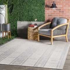 nuLOOM Leigh Stripes Indoor/Outdoor Area Rug