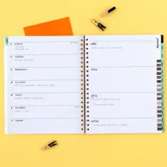 The Paper Curator for Cambridge 2024 11"x9.375" Weekly/Monthly Maze Black