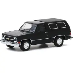 1989 Chevrolet Blazer Black "Ace Ventura: Pet Detective" (1994) Movie "Hollywood Series" Release 28 1/64 Diecast Model Car by Greenlight