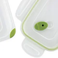 Sterilite 3.1 Cup Rectangle Ultra-Seal Food Storage Container, Green